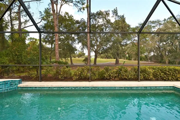 $3,000 | 3866 Surrey Court, Sarasota, FL 34235