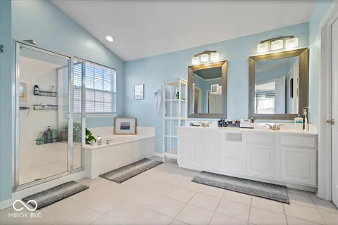 $775,000 | 6532 Briarwood Place, Zionsville, IN 46077