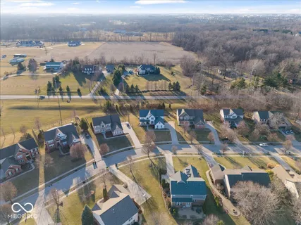$749,900 | 6532 Briarwood Place, Zionsville, IN 46077