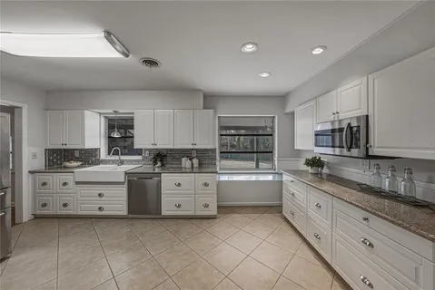 $559,000 | 2215 Woodbine Avenue, Lakeland, FL 33803