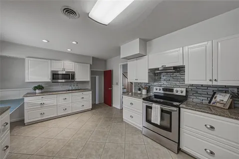 $559,000 | 2215 Woodbine Avenue, Lakeland, FL 33803