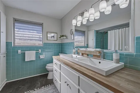 $559,000 | 2215 Woodbine Avenue, Lakeland, FL 33803