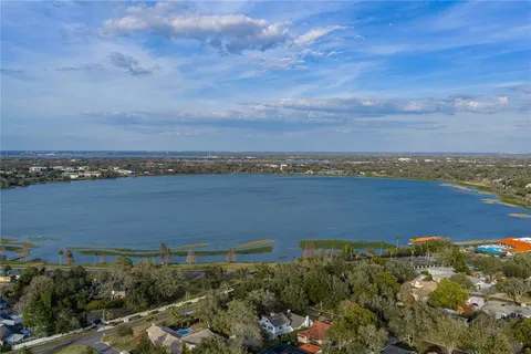 $559,000 | 2215 Woodbine Avenue, Lakeland, FL 33803