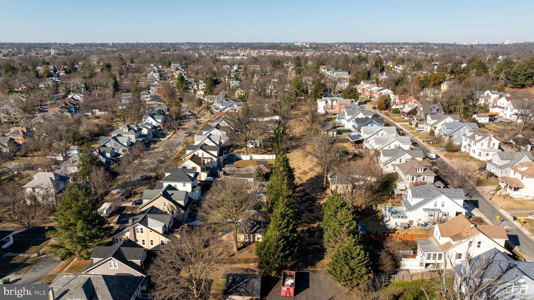 4906 Harford Road Baltimore, MD 21214 - Photo 20 of 31 an aerial view of multiple house