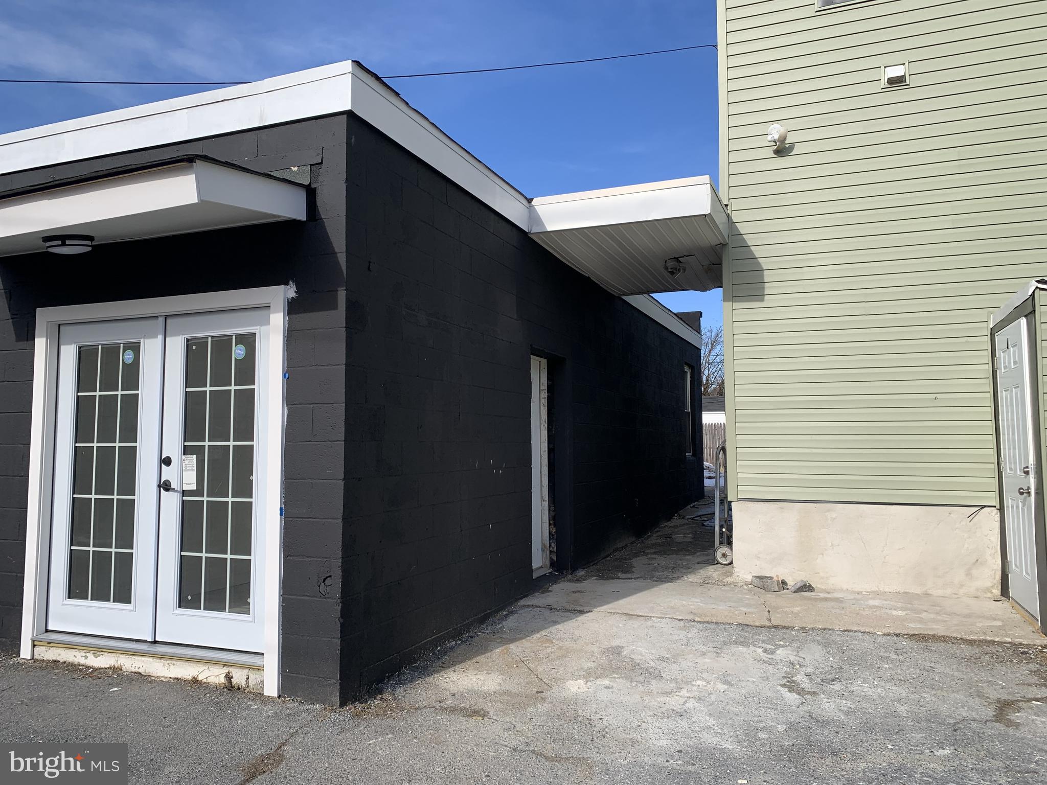 4906 Harford Road Baltimore, MD 21214 - Photo 5 of 31 a view of front door