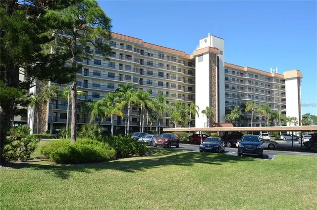 $230,000 | 5400 Park Street North, Unit 8, St. Petersburg, FL 33709