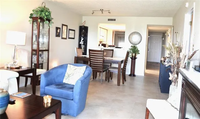 $230,000 | 5400 Park Street North, Unit 8, St. Petersburg, FL 33709