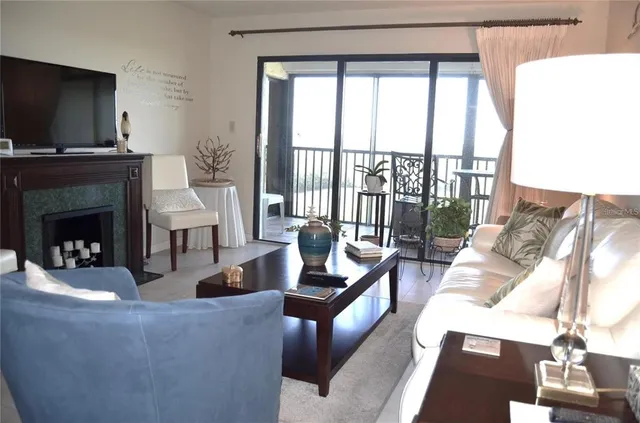 $230,000 | 5400 Park Street North, Unit 8, St. Petersburg, FL 33709