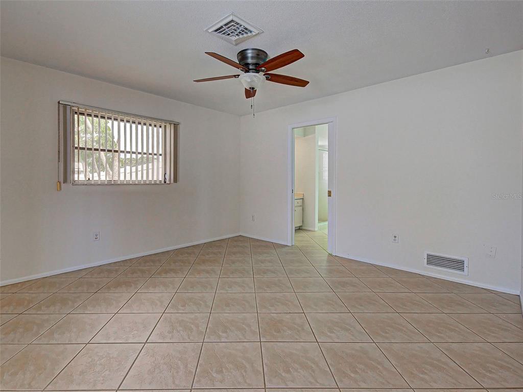 3640 Sterling Road Venice, FL 34293 - Photo 39 of 46