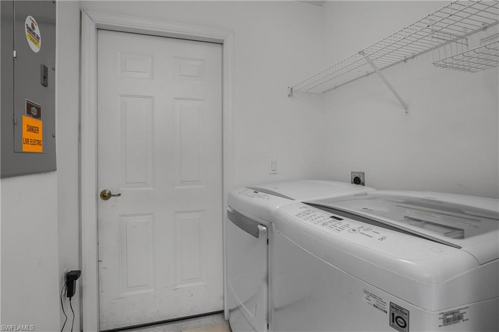 1925 Crestview Way, Unit 173 Naples, FL 34119 - Photo 28 of 47
