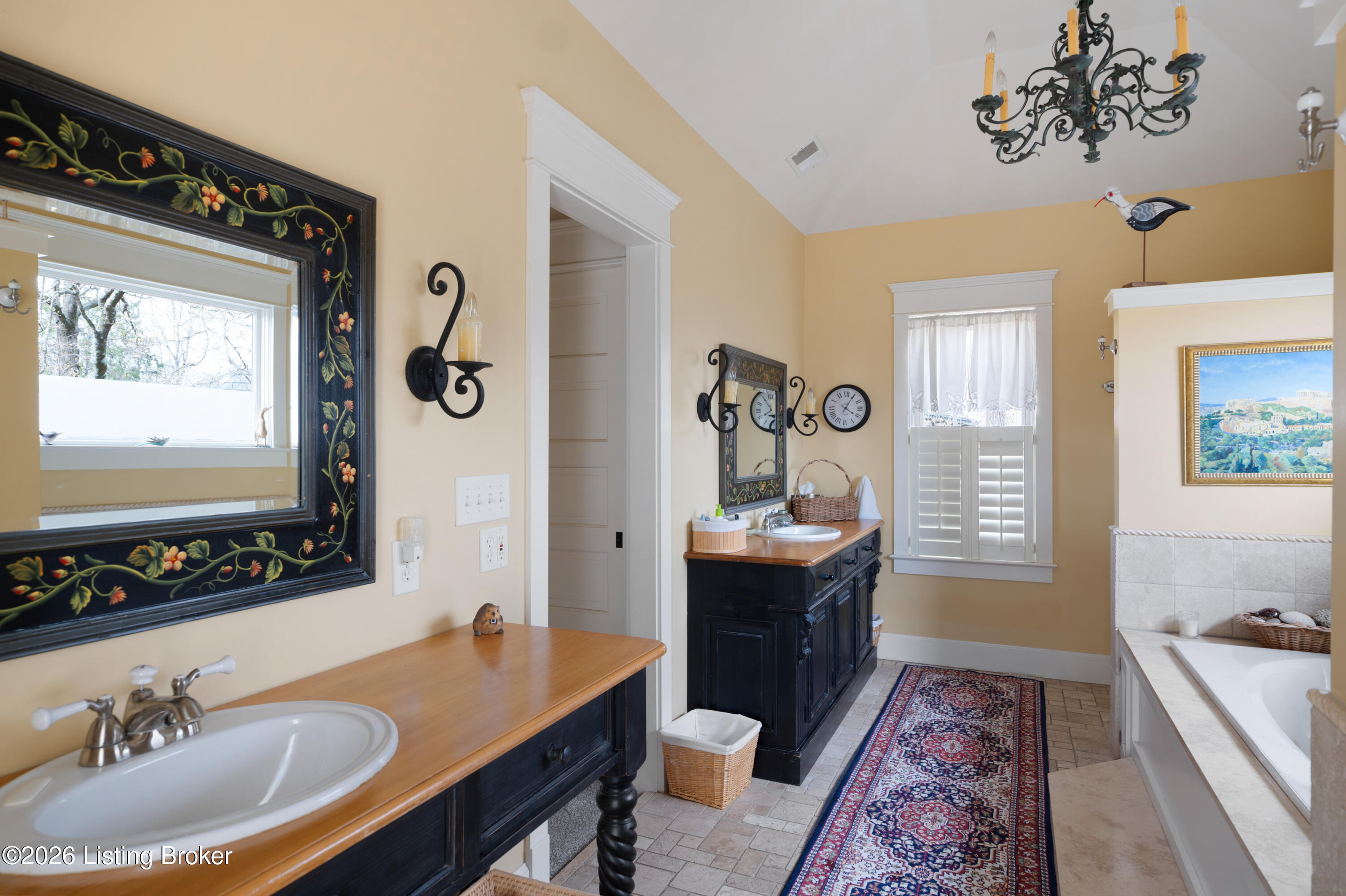 1700 Cherokee Road Louisville, KY 40205 - Photo 50 of 69 TF - JS - 1700 Cherokee Interiors (48 of