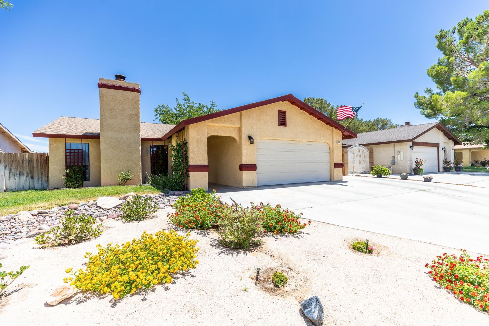 220 Michele Street Ridgecrest, CA 93555 - Photo 2 of 33