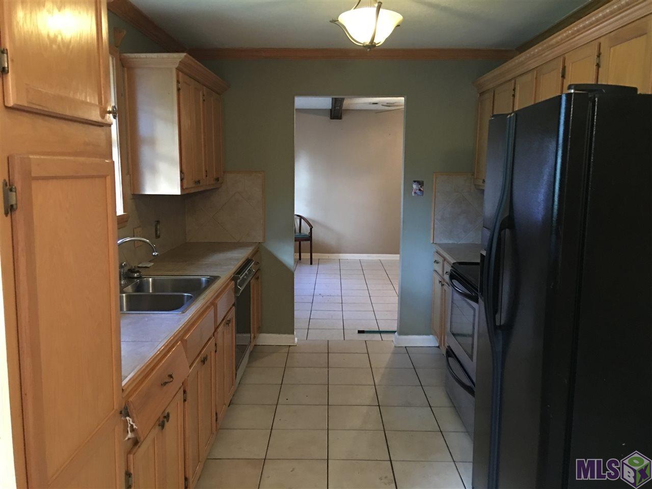 13711 Rampart Court Baton Rouge, LA 70810 - Photo 4 of 20 Gallery Image 4