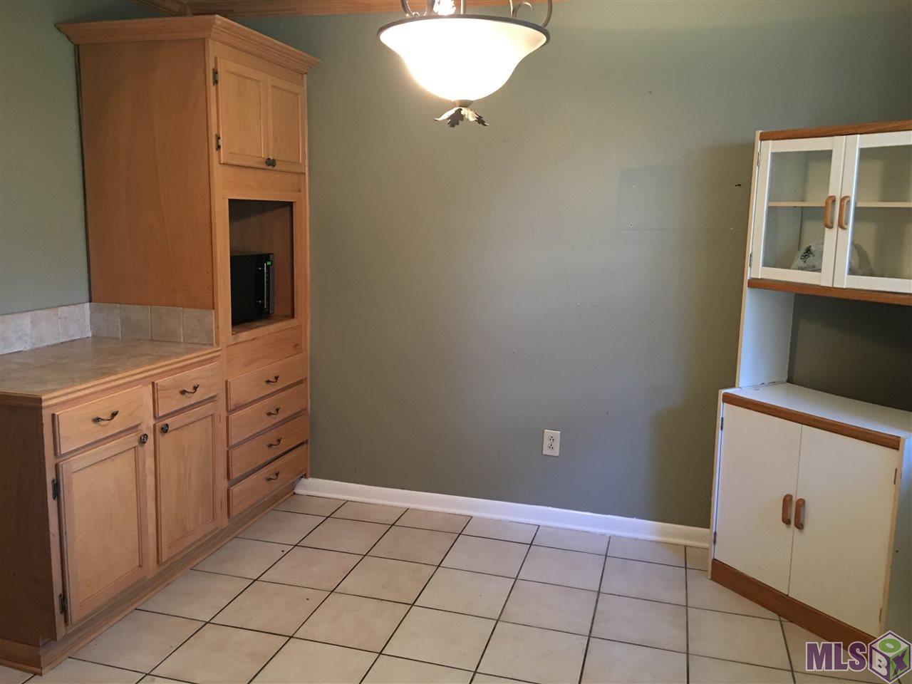 13711 Rampart Court Baton Rouge, LA 70810 - Photo 5 of 20 Gallery Image 5