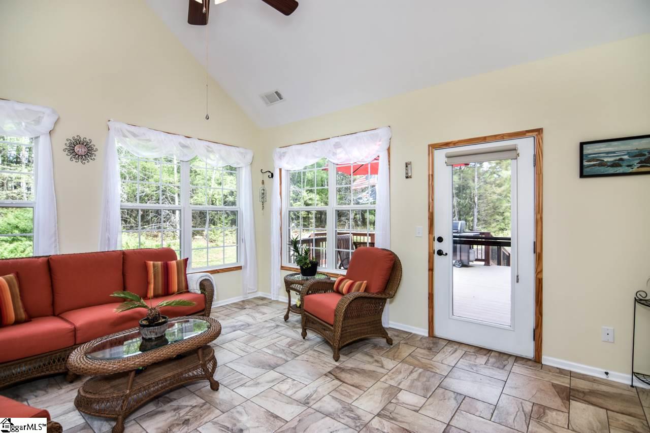 415 East Harper Ridge Drive Seneca, SC 29678 - Photo 14 of 36 Gallery Image 14