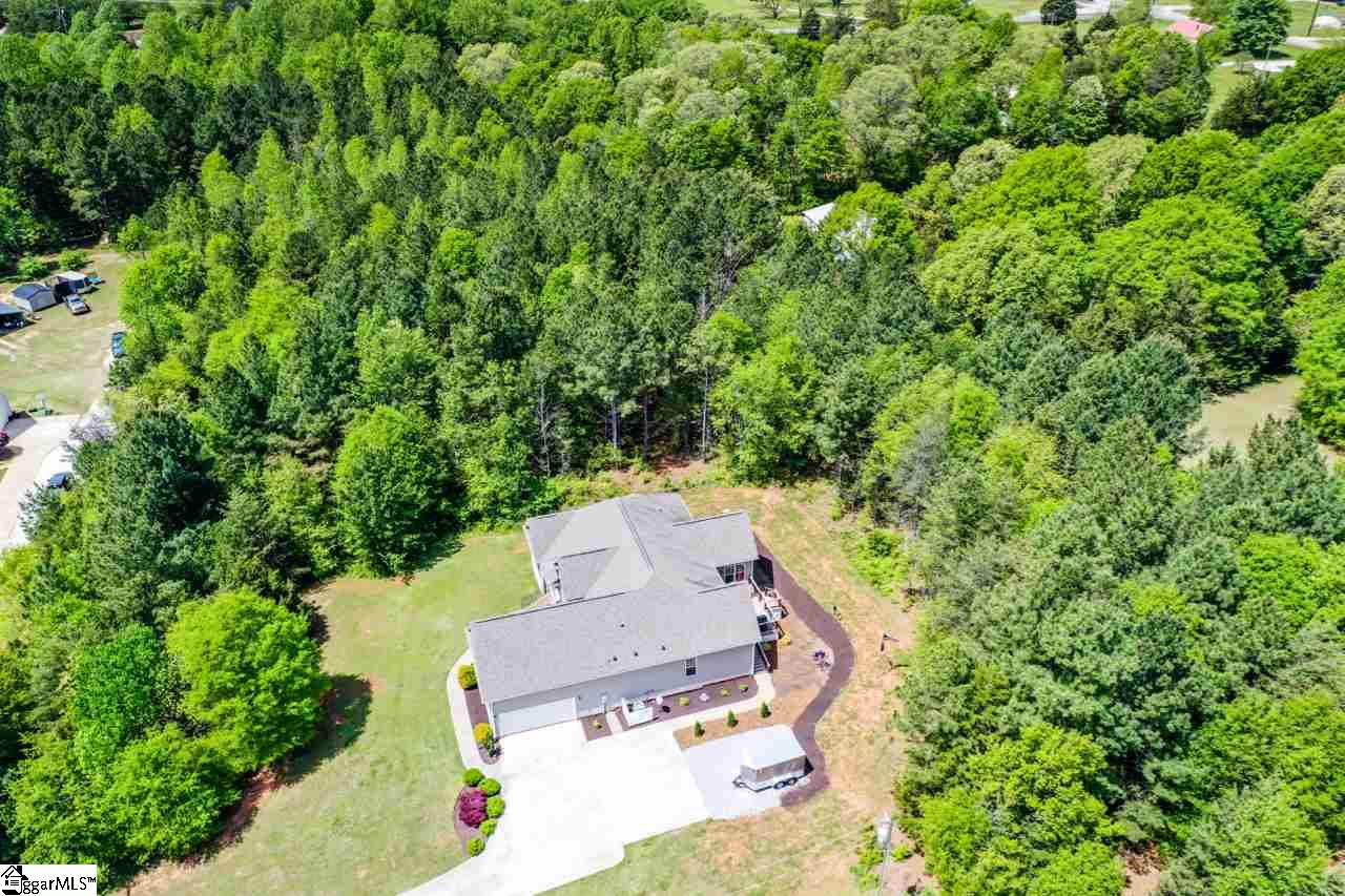 415 East Harper Ridge Drive Seneca, SC 29678 - Photo 32 of 36 Gallery Image 32