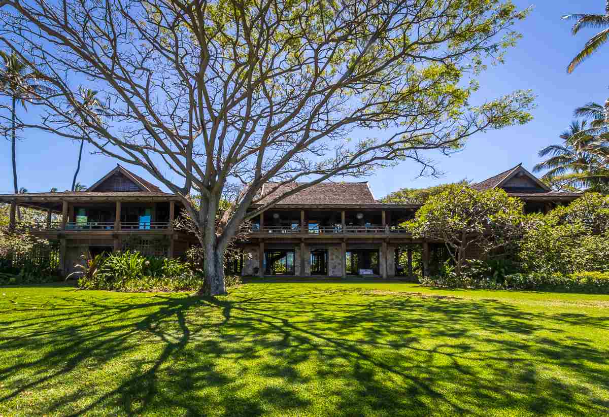 600 Stable Road Paia, HI 96779 - Photo 5 of 30 a front view of house with yard