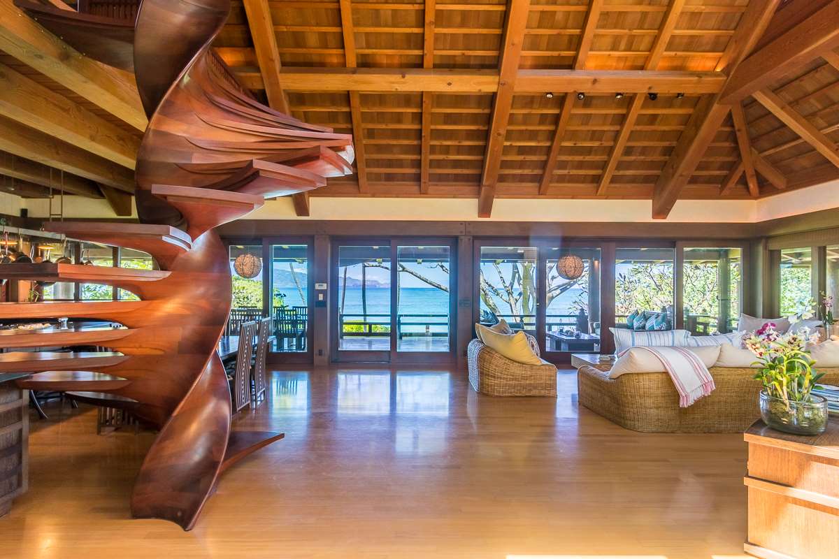 600 Stable Road Paia, HI 96779 - Photo 9 of 30 a view of a living room with furniture