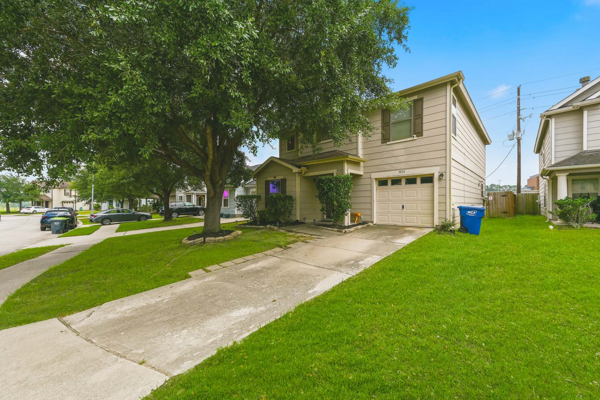3834 Jewel Point Drive Spring, TX 77386 - Photo 2 of 44