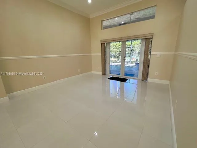 $850,000 | 10261 Northwest 54th Place, Coral Springs, FL 33076