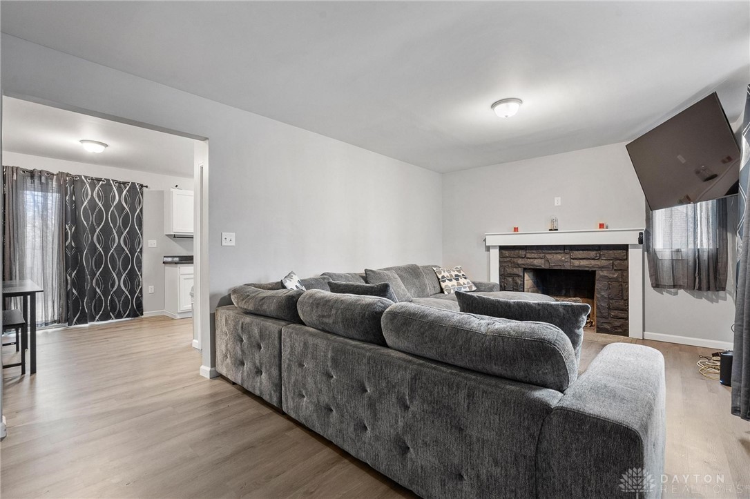 307 East Nottingham Road Dayton, OH 45405 - Photo 5 of 30 Gallery Image 5