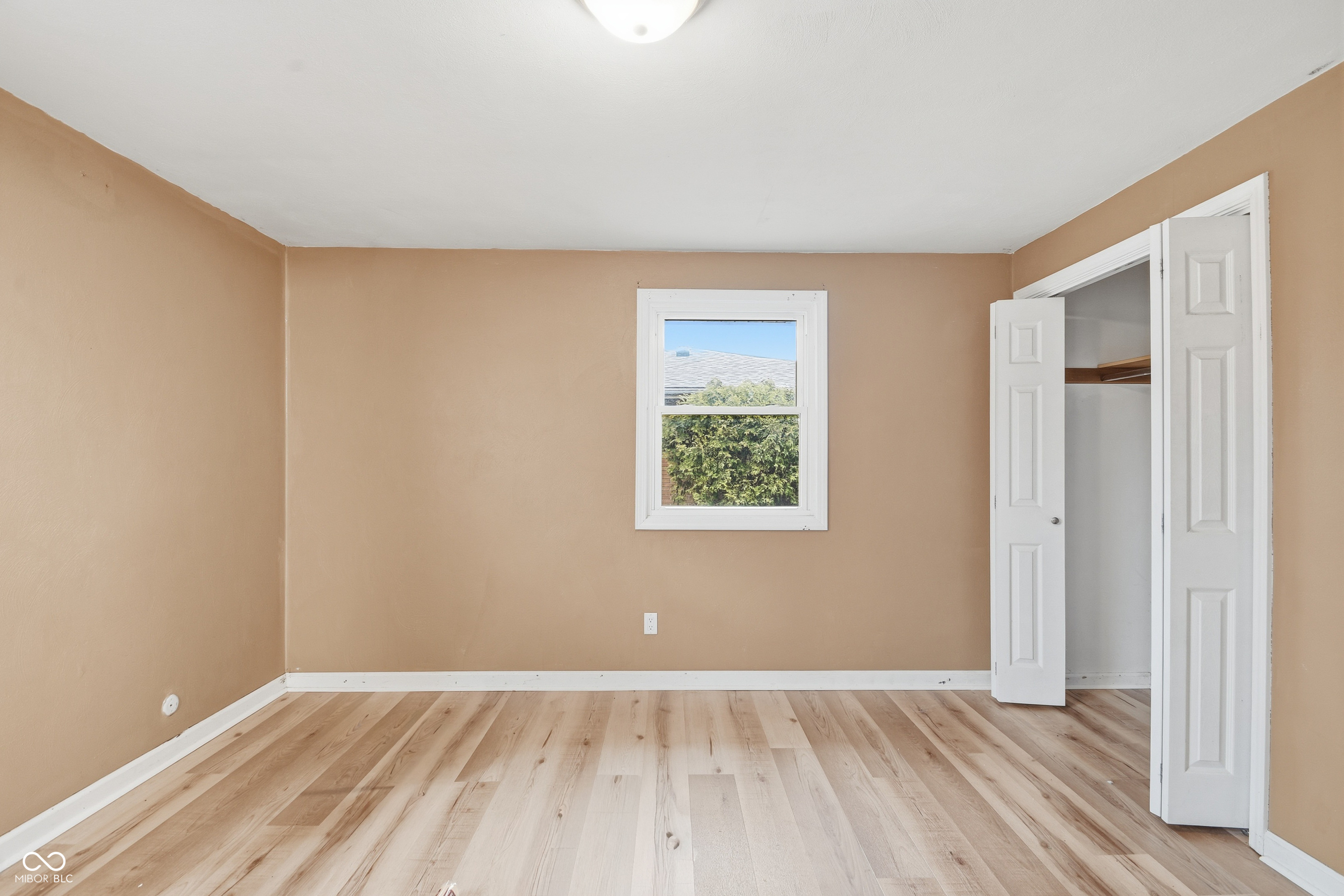 827 Country Lane Anderson, IN 46013 - Photo 16 of 26