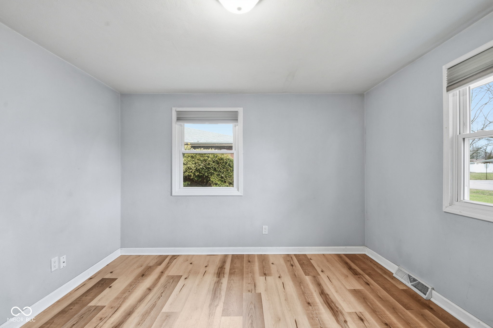 827 Country Lane Anderson, IN 46013 - Photo 19 of 24