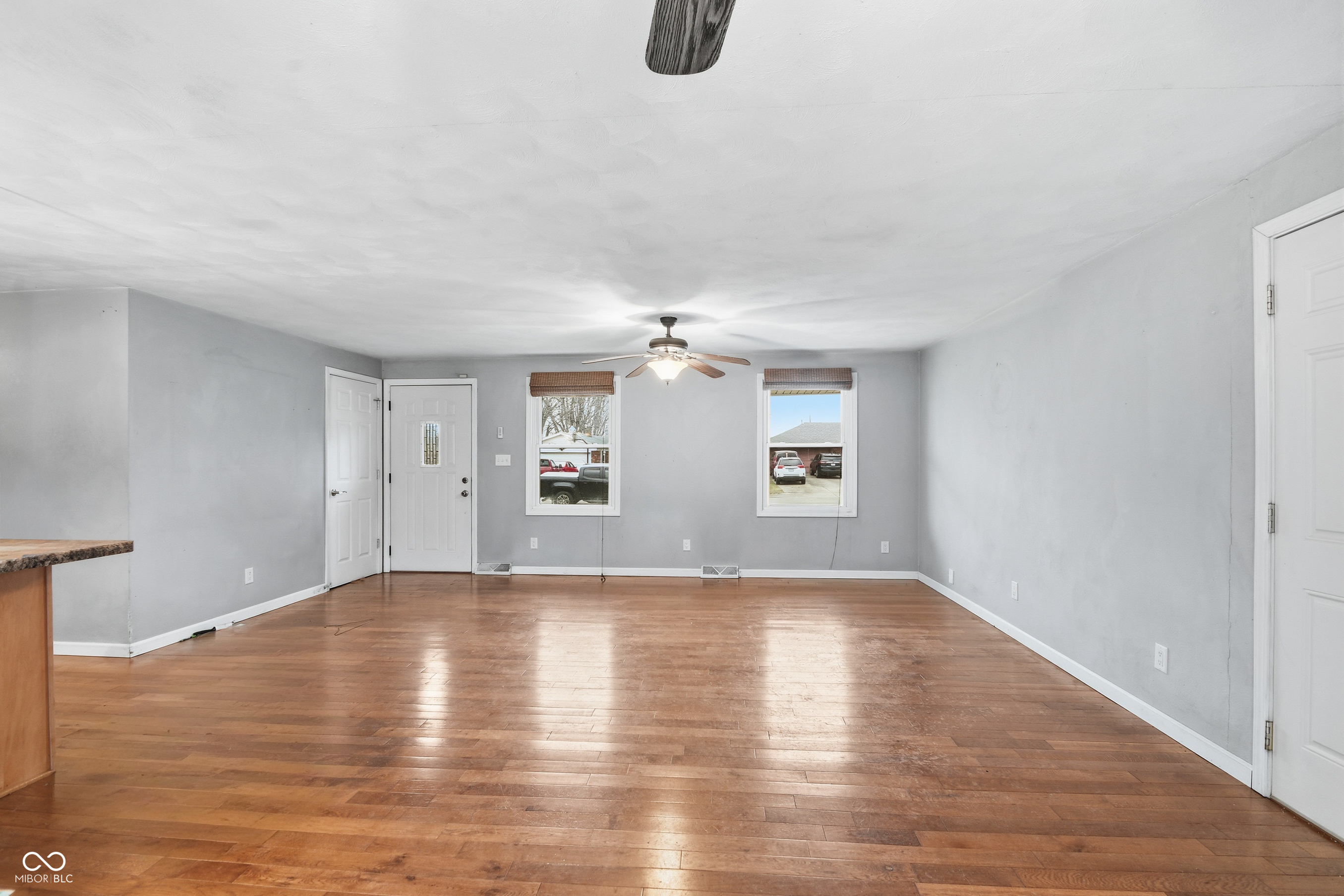 827 Country Lane Anderson, IN 46013 - Photo 6 of 24