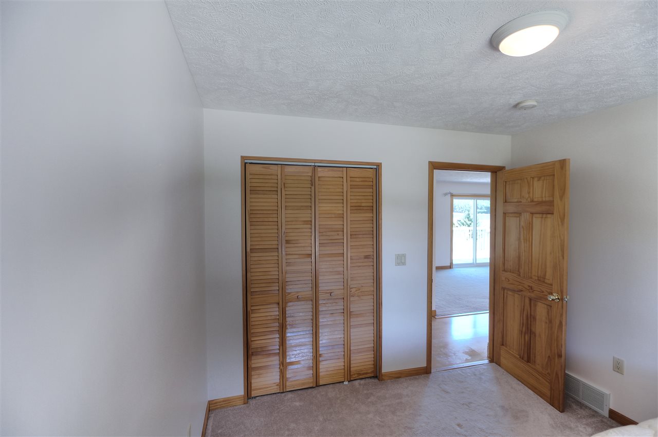 13723 South Bugai Road Traverse City, MI 49684 - Photo 15 of 32 1879641-14.JPG