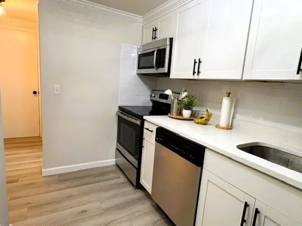 $214,900 | 196 Swanson Road, Unit 505, Boxborough, MA 01719