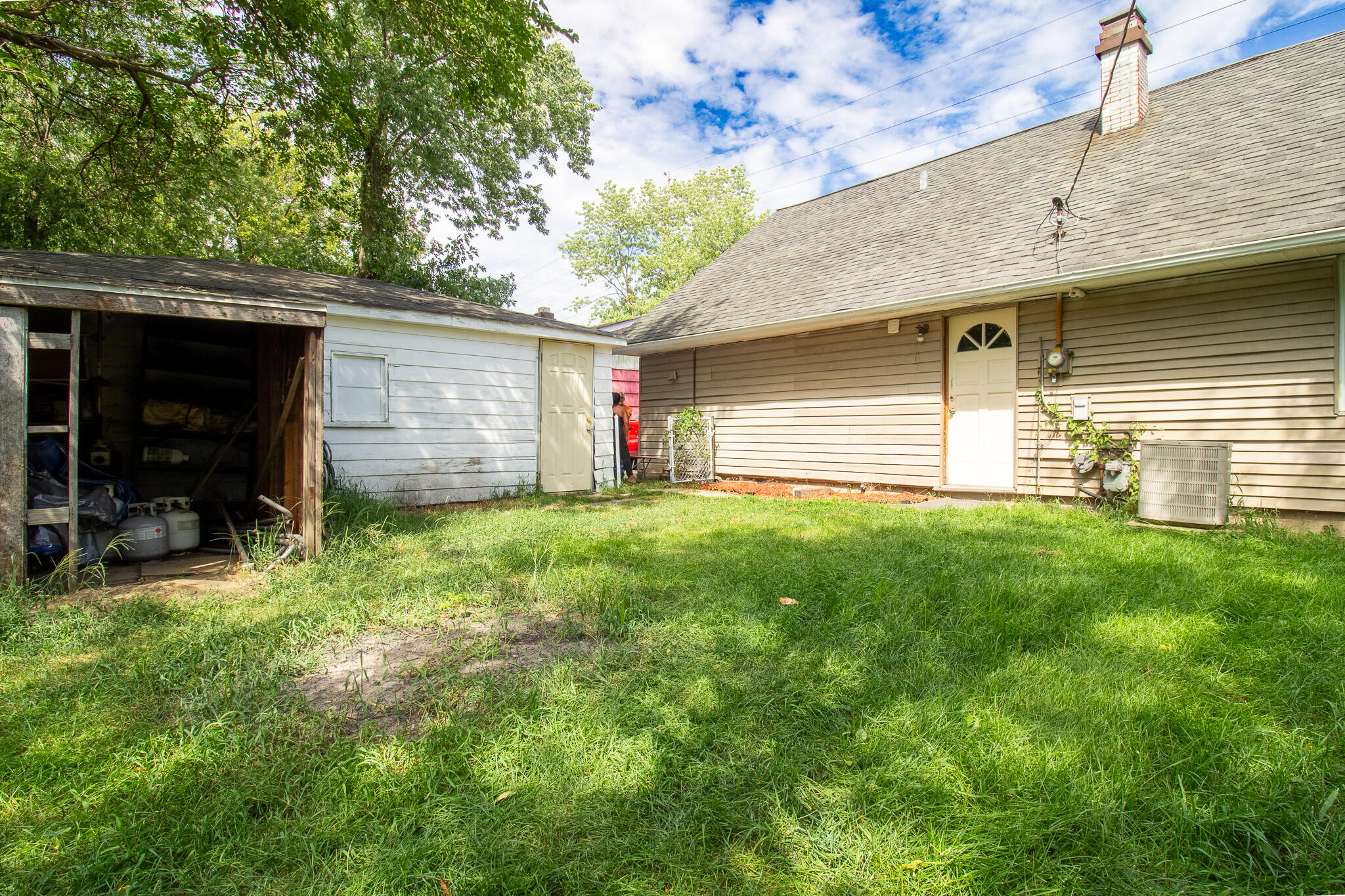 1100 South Lake Street Gary, IN 46403 - Photo 28 of 35 2048x1365
