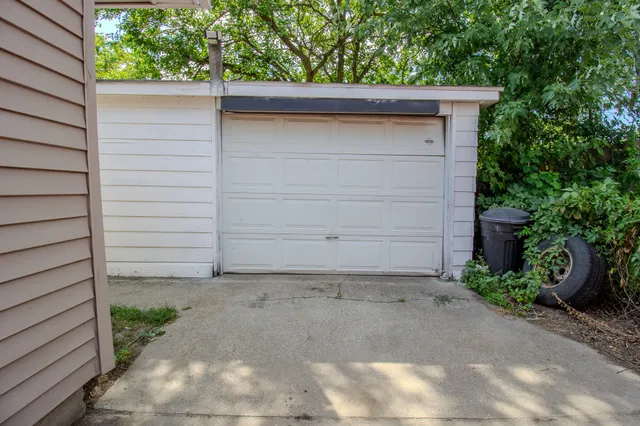 $109,999 | 1100 South Lake Street, Gary, IN 46403