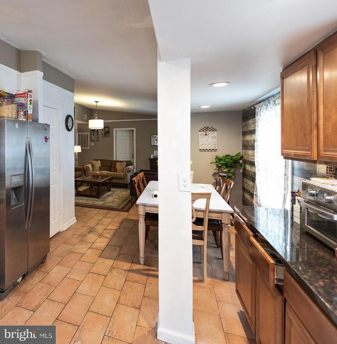 912 Alexis Road Woodbridge, VA 22191 - Photo 12 of 18 MAIN GENERAL INTERIOR OVERVIEW