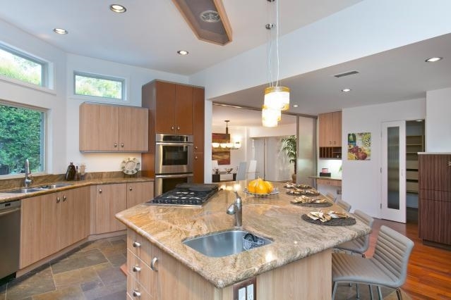 2710 Hidden Valley Road La Jolla, CA 92037 - Photo 7 of 25