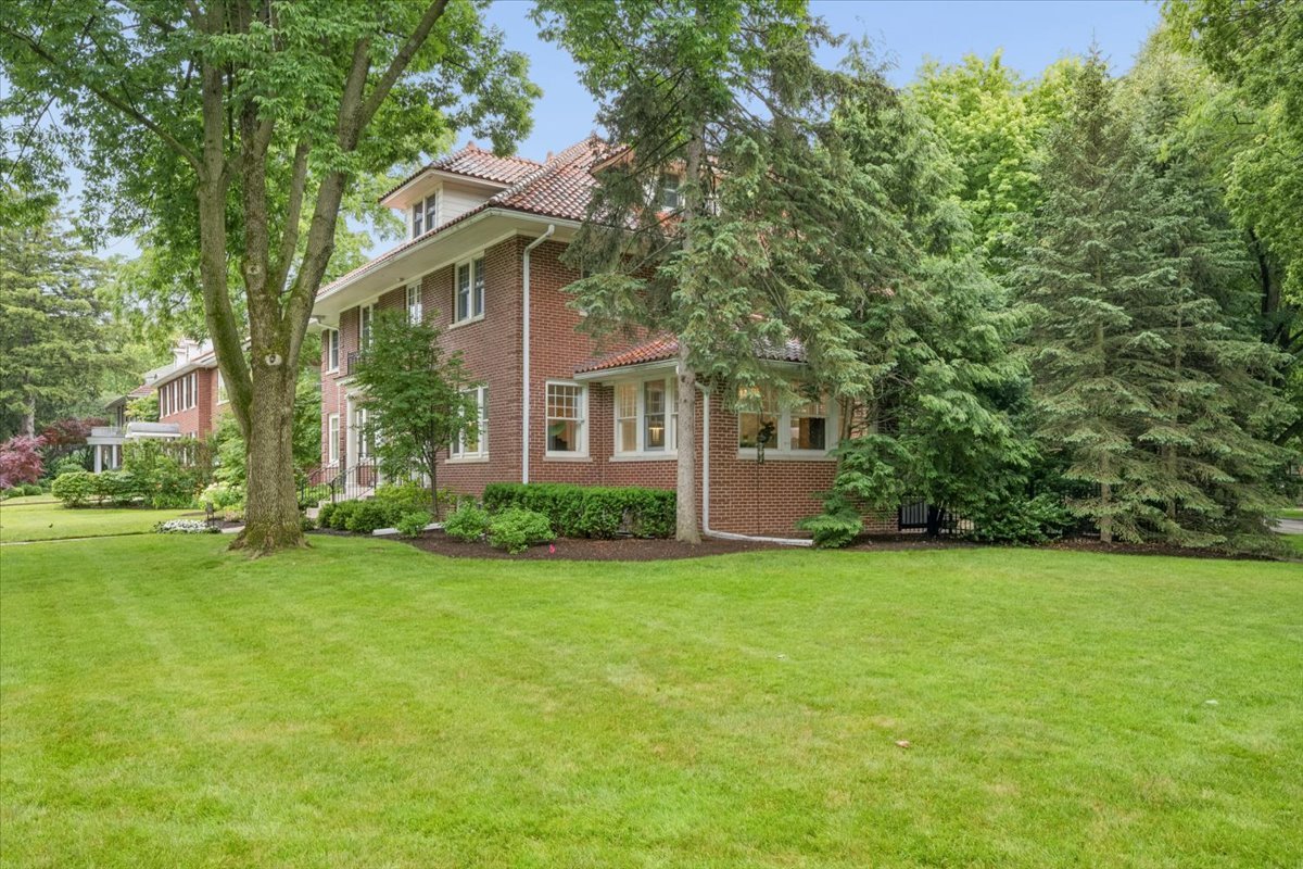 1141 Sheridan Road Wilmette, IL 60091 - Photo 47 of 52
