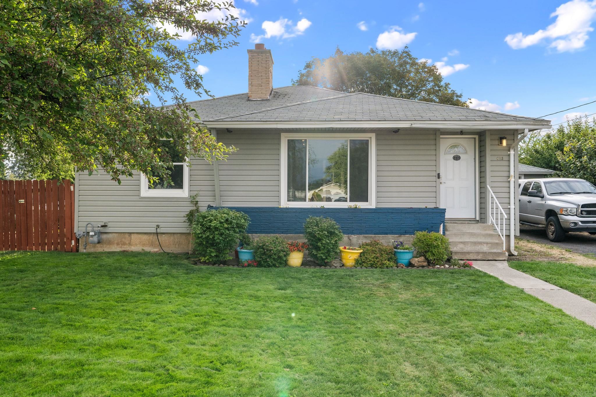 613 North Burns Road Spokane Valley, WA 99216 - Photo 1 of 44