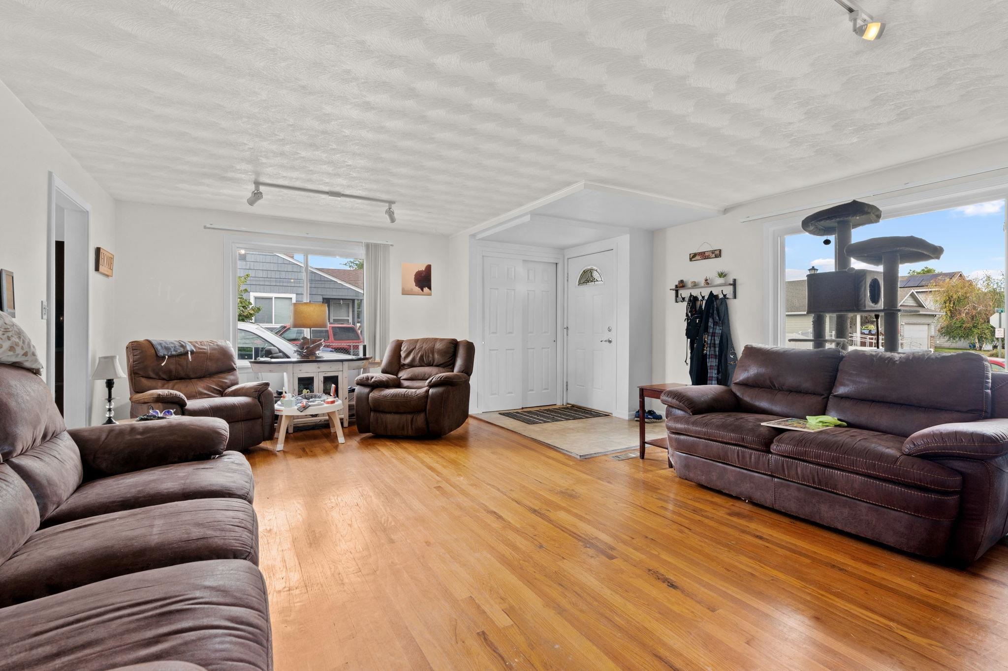 613 North Burns Road Spokane Valley, WA 99216 - Photo 5 of 44