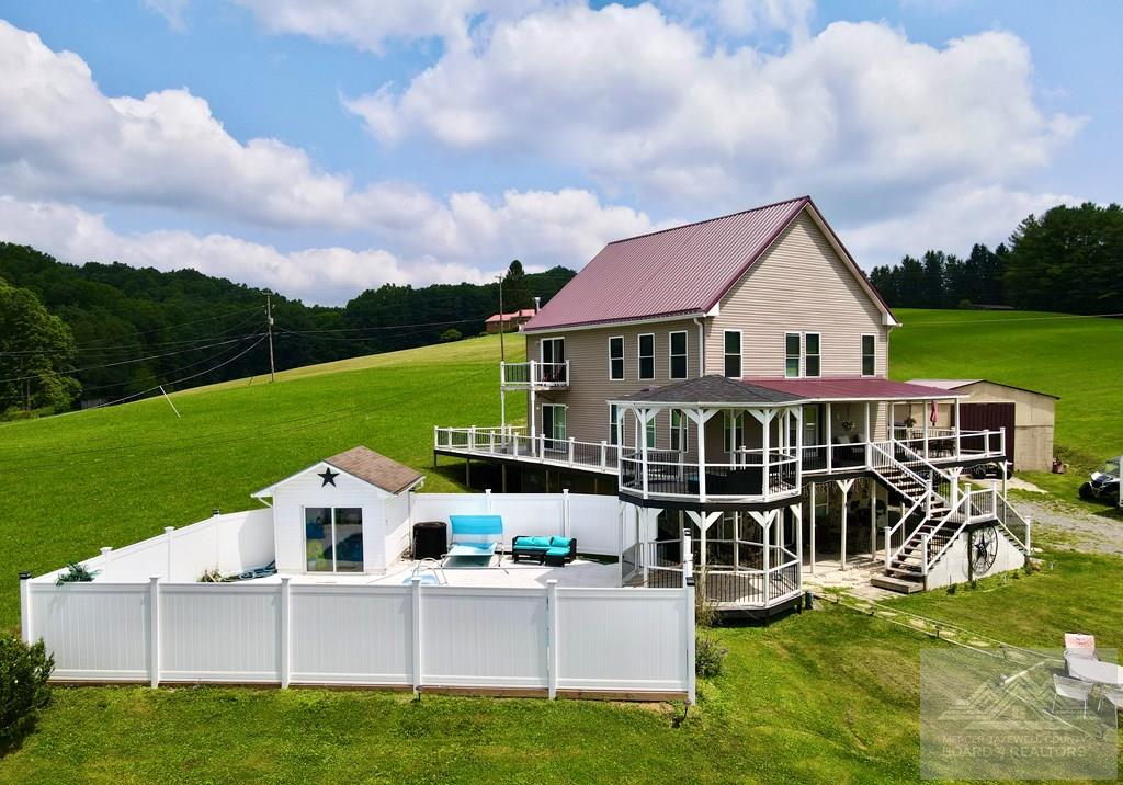 384 Pinoak Road Lashmeet, WV 24733 - Photo 5 of 28 Gallery Image 5