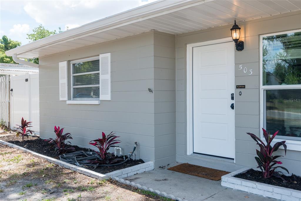 503 Hedge Row Road Brandon, FL 33510 - Photo 4 of 37