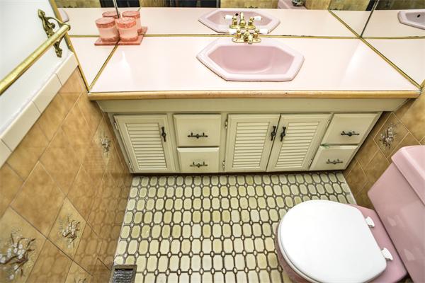 97 Leighton Road Boston, MA 02136 - Photo 12 of 15 Gallery Image 12