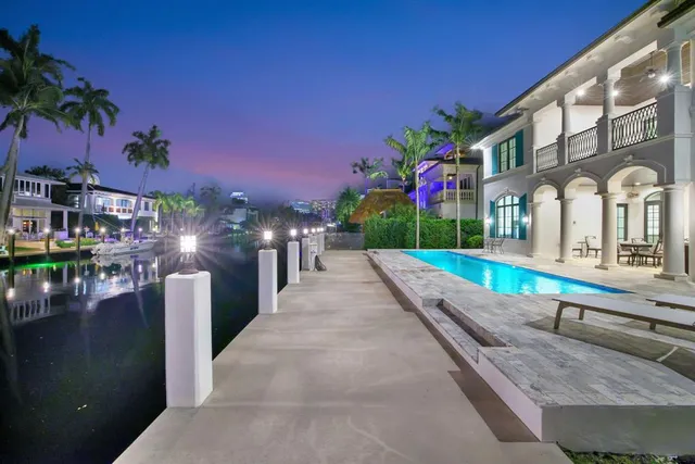 $6,895,000 | 2425 Delmar Place, Fort Lauderdale, FL 33301
