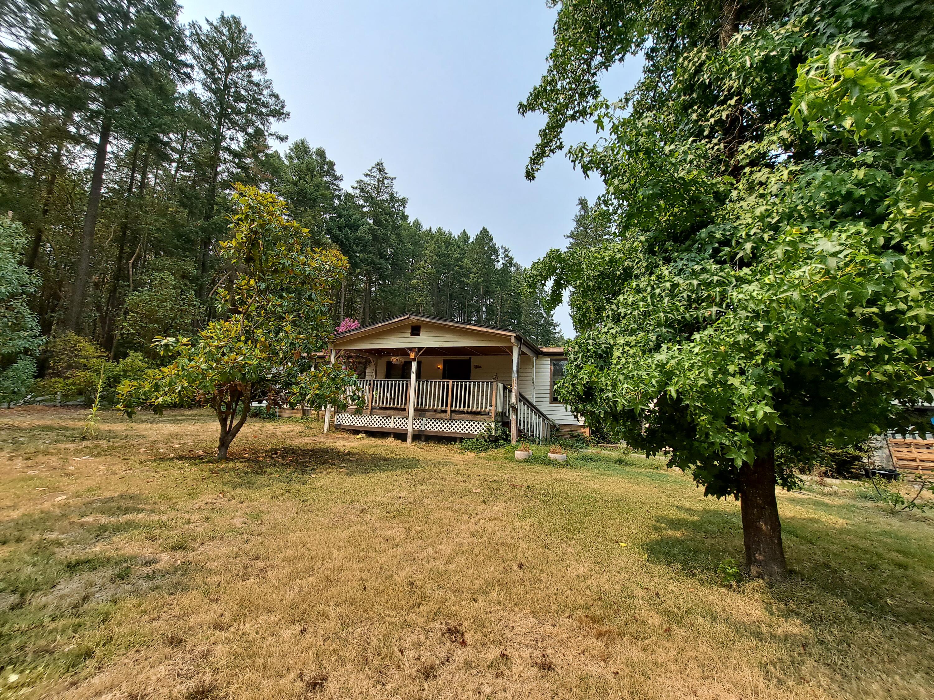1230 Kincaid Road Williams, OR 97544 - Photo 36 of 36 Front yard