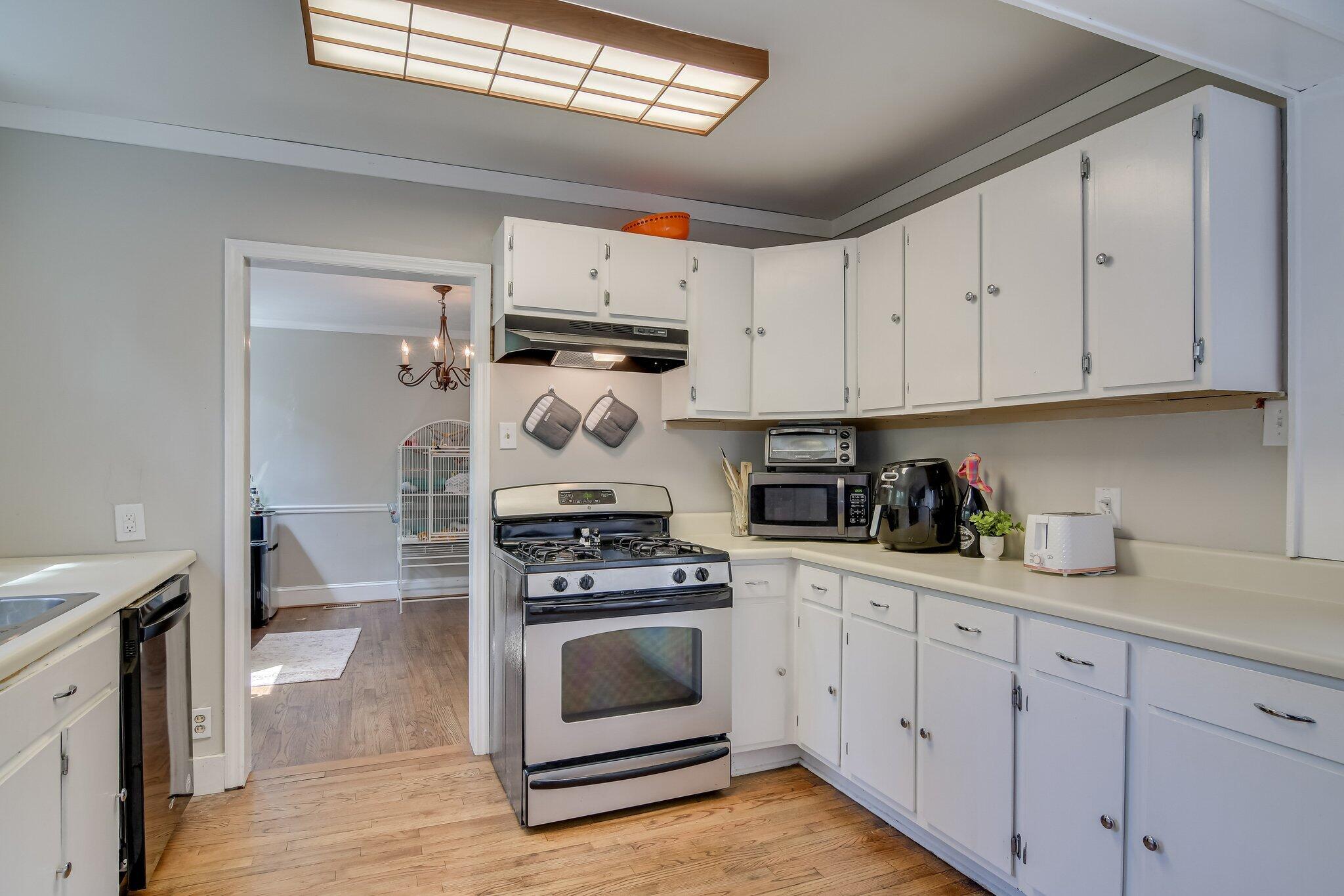 1703 Holly Hill Road Augusta, GA 30904 - Photo 16 of 28 120