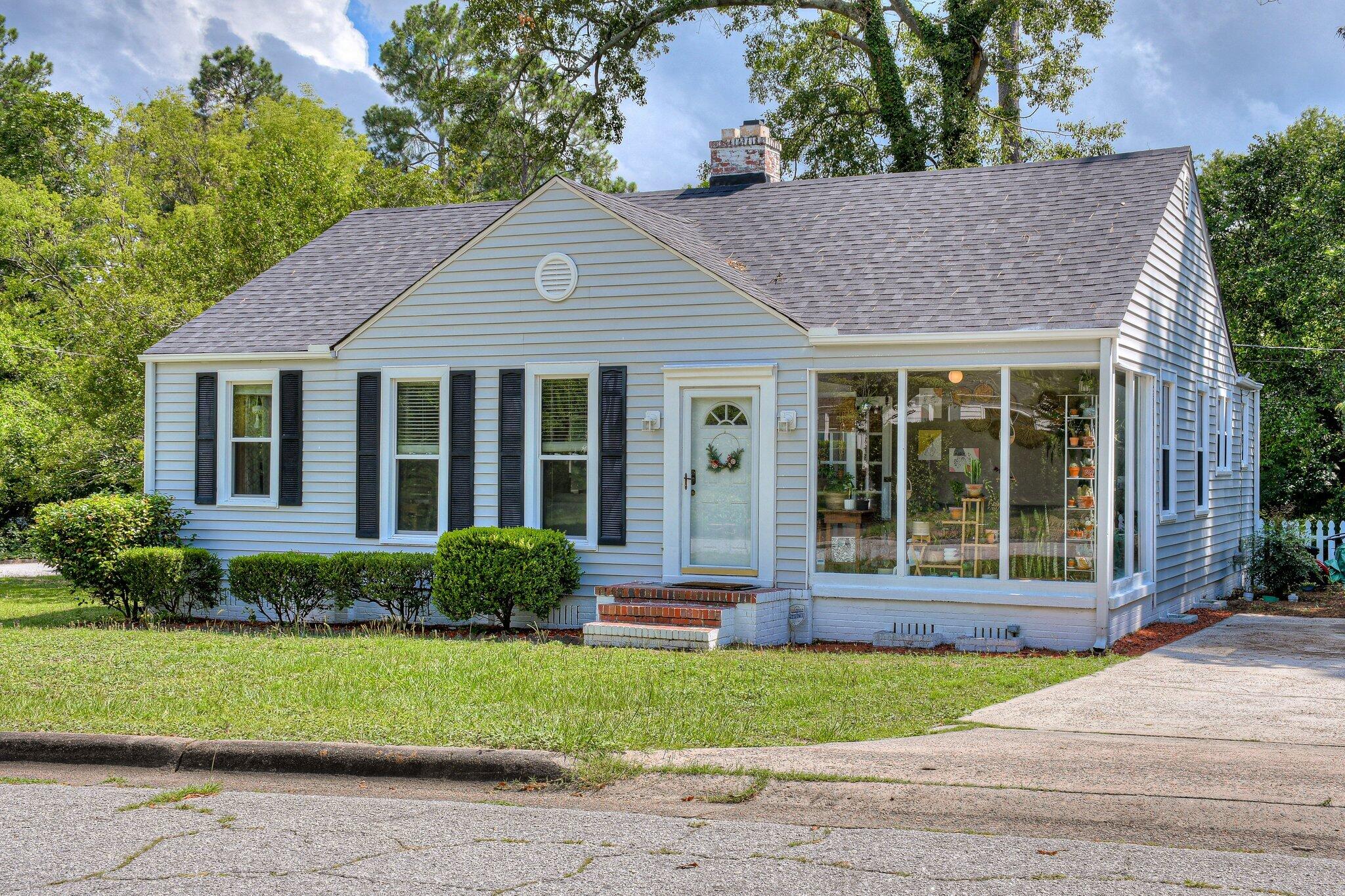 1703 Holly Hill Road Augusta, GA 30904 - Photo 2 of 28 103