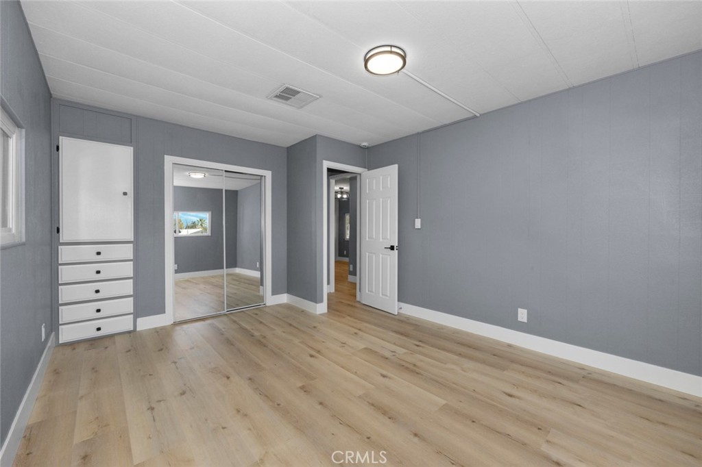 17221 Hidalgo Drive Perris, CA 92570 - Photo 25 of 32 wooden floor in an empty room