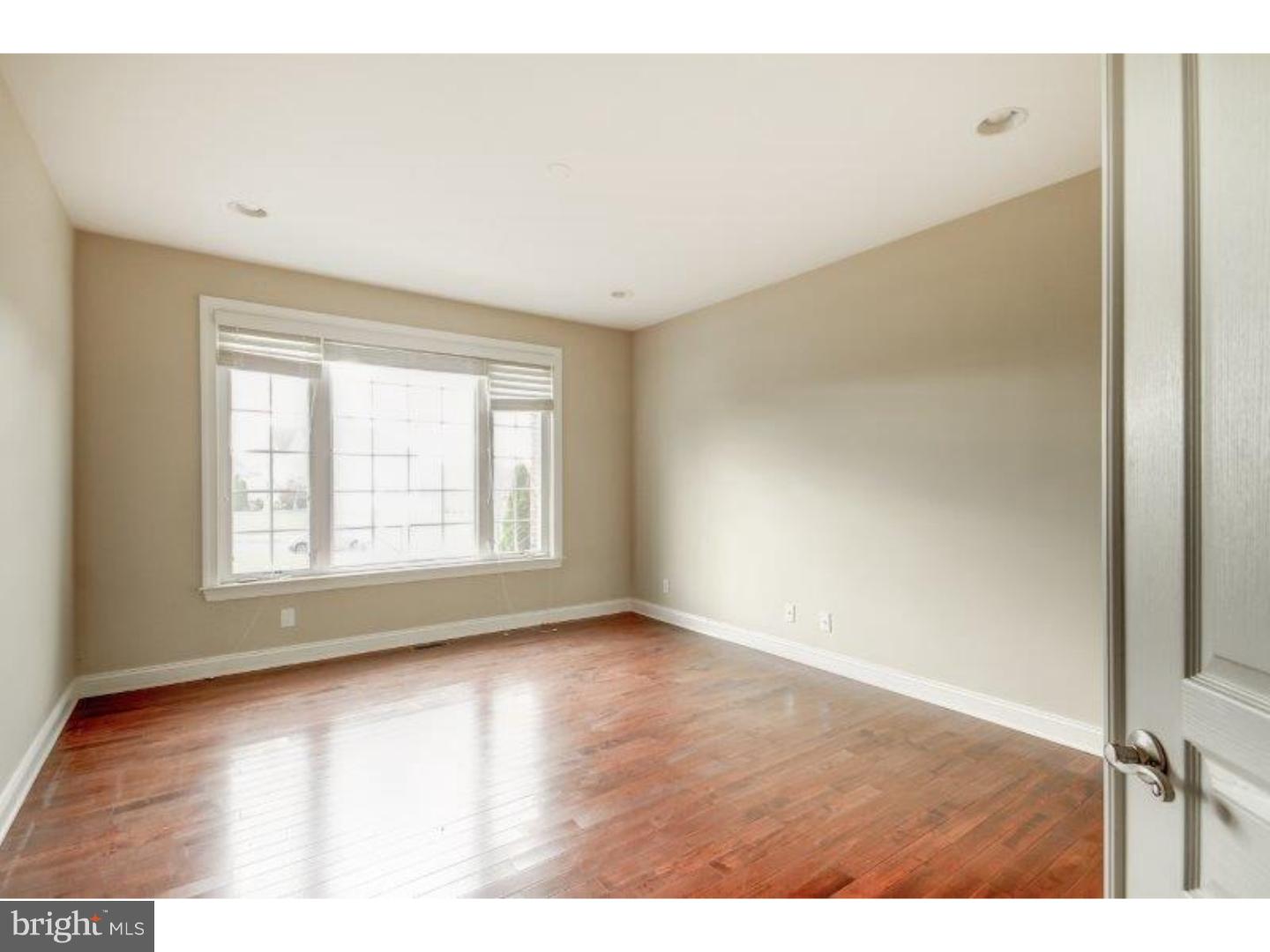 8 Alexis Court Mickleton, NJ 08056 - Photo 8 of 25 Gallery Image 8