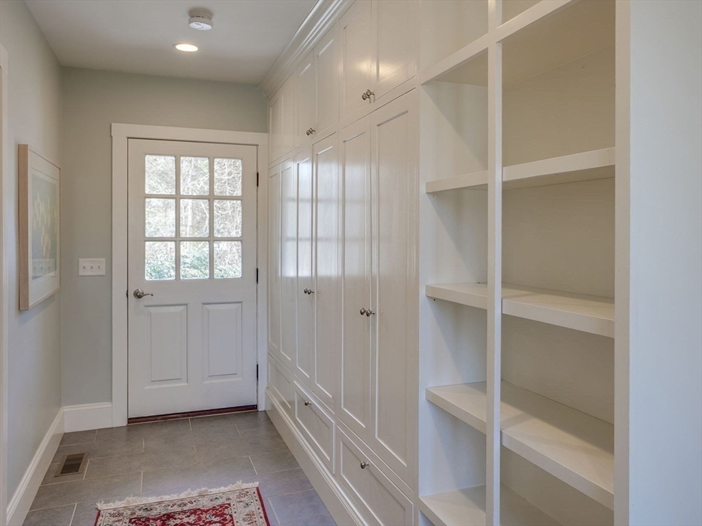 12 Southfield Road Concord, MA 01742 - Photo 18 of 42 Gallery Image 18