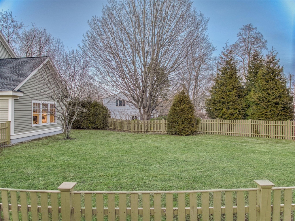 12 Southfield Road Concord, MA 01742 - Photo 3 of 42 Gallery Image 3