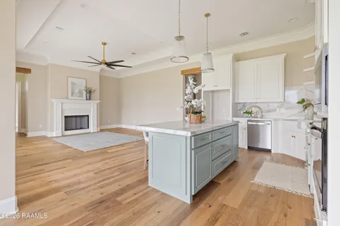 $509,900 | 306 Alexander Palm Avenue, Youngsville, LA 70592