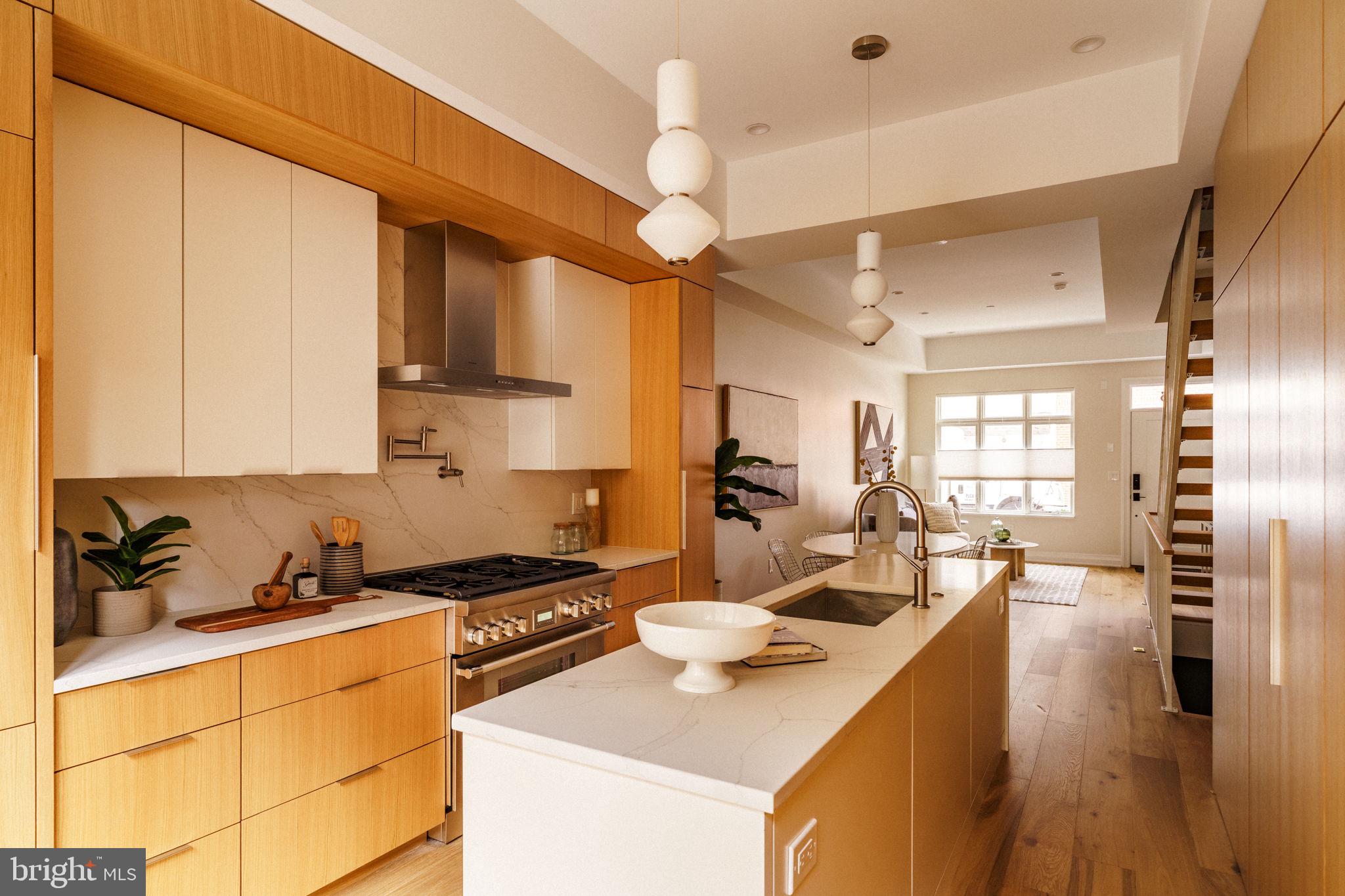 516 South 21st Street Philadelphia, PA 19146 - Photo 2 of 80